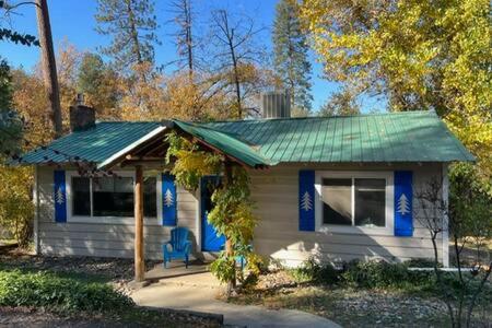 Blue Door Cottage 12 Miles To Yosemite Bbq Oakhurst Esterno foto